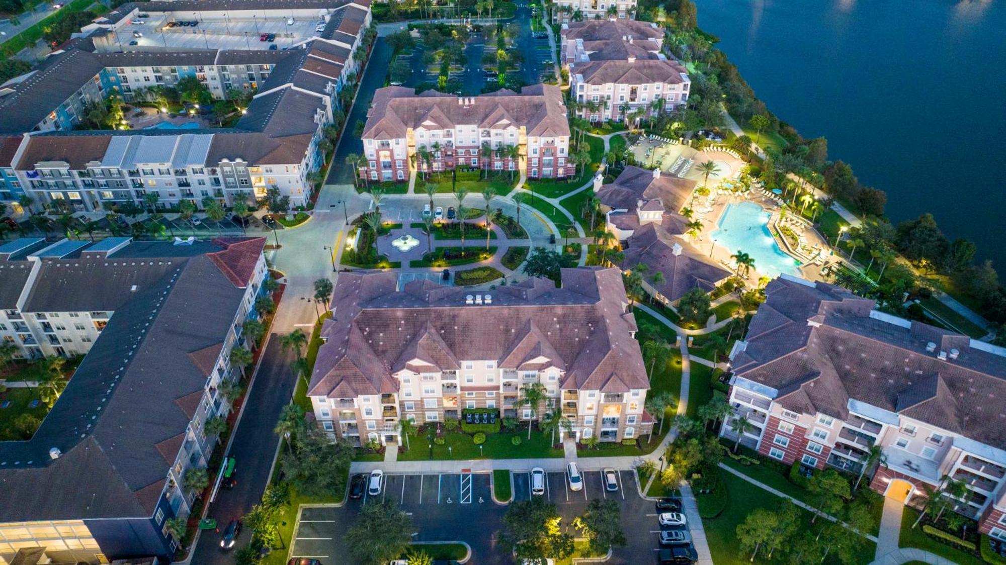 Location Location Orlando Resort Near All Parks! Int'L Dr 外观 照片